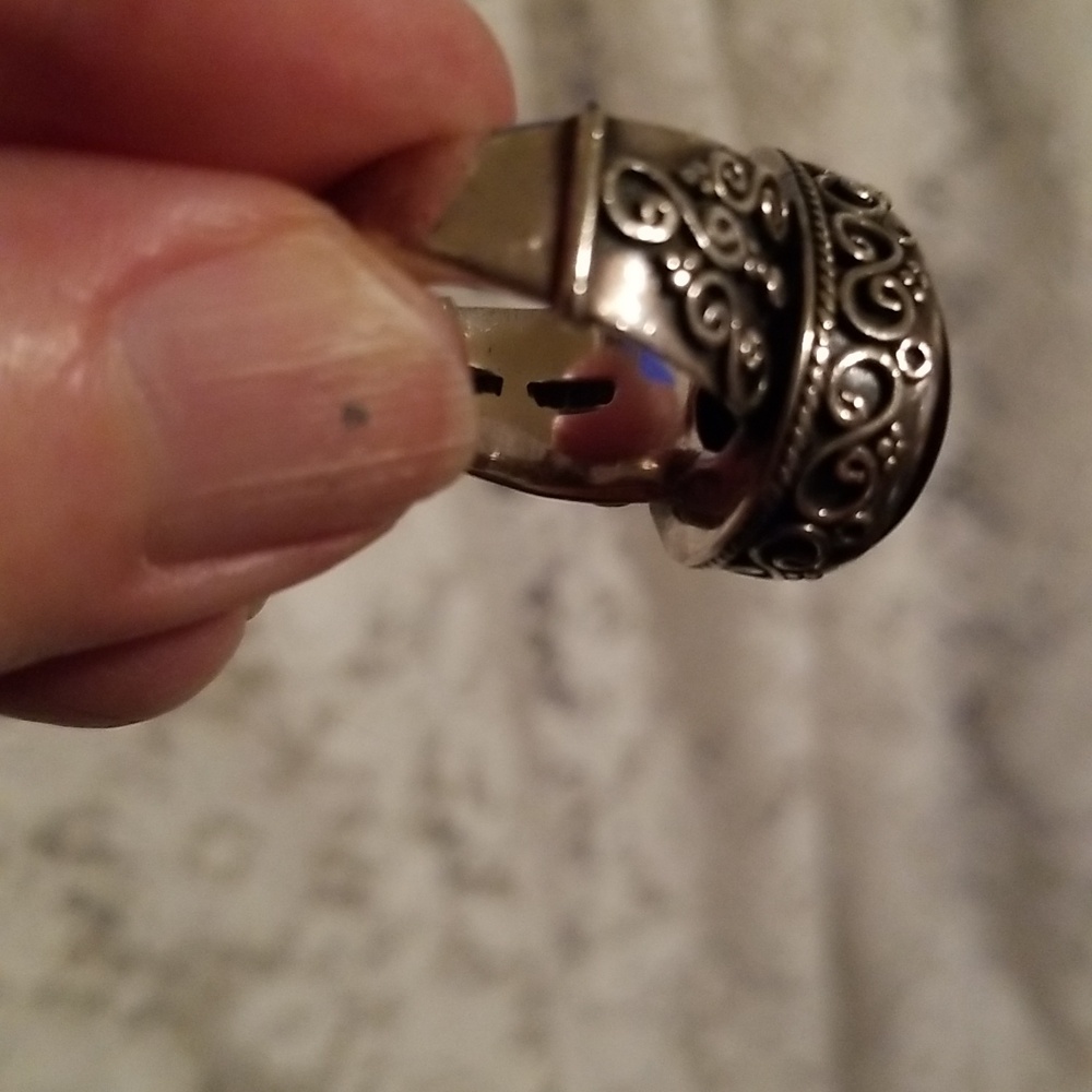 Silver ring with Onyx Stone - Picture 5 of 8